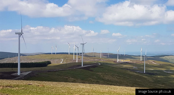 Image of an onshore wind farm in the UK.